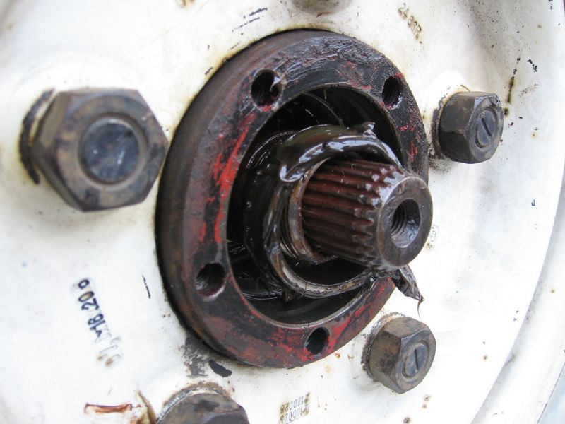 Datei:Def Distanzhülse RL vorne 02.jpg