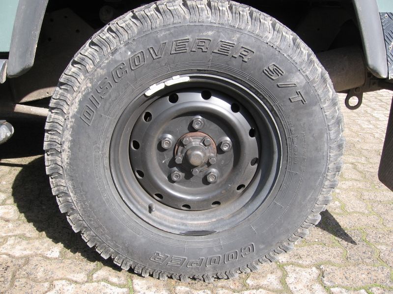 Datei:CooperDiscovererST Seite.jpg
